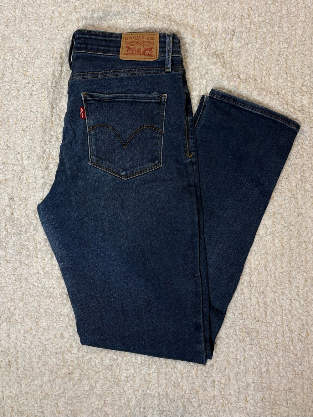 Levi's Indigo Blue Mid-Rise Skinny Straight Leg Jeans size 8